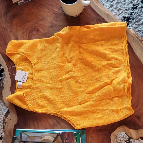 Knit Racerback tank - Picture 2 of 6